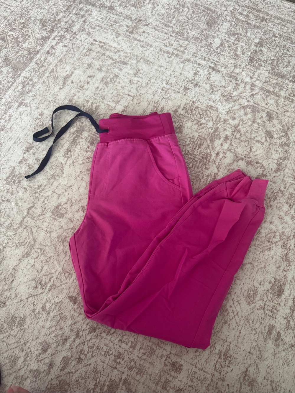 Figs Women Jogger Scrub Bottoms